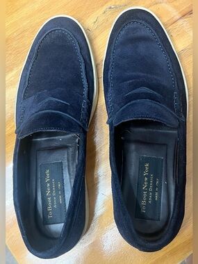 To Boot New York Voss Blue Suede Penny Loafer with Contrast Sole, size 10.5.